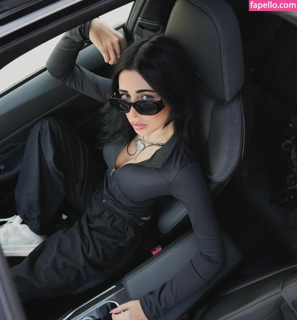 Kathiyessir Onlyfans Photo Gallery 