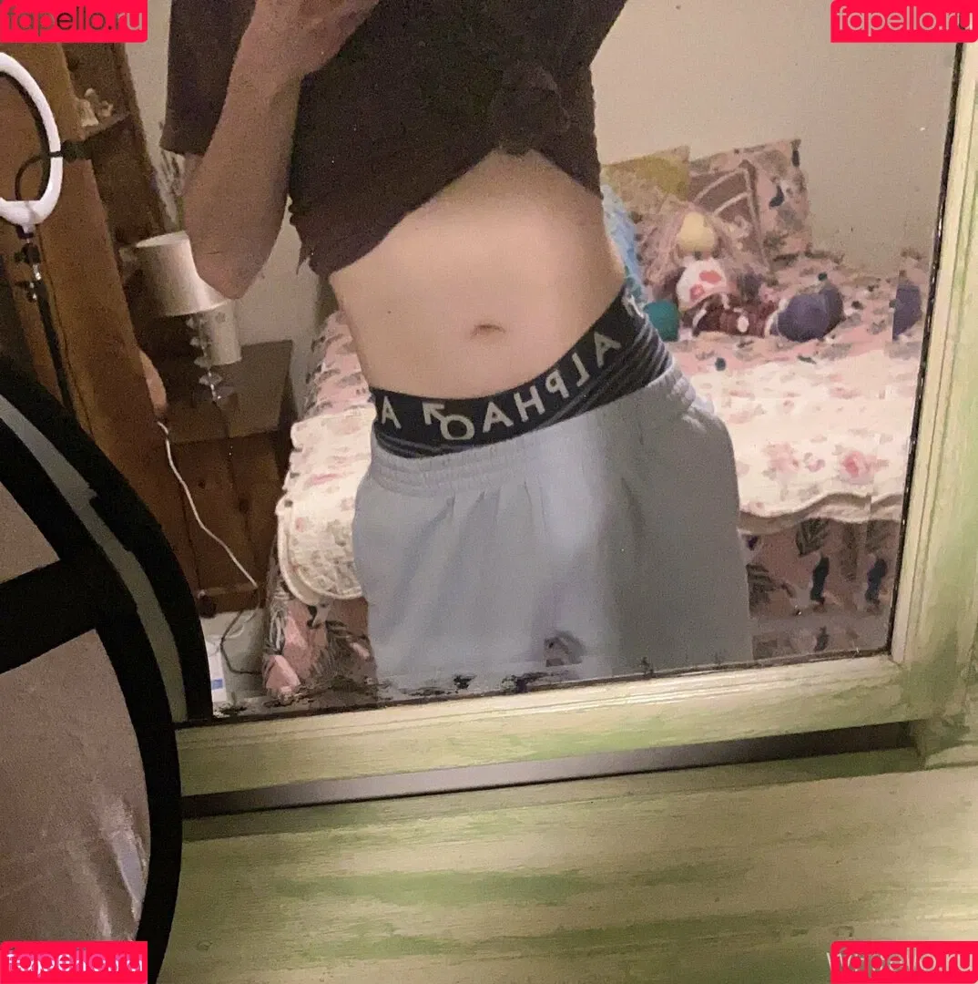 xwhitewrenx Onlyfans Photo Gallery 