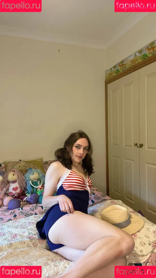xwhitewrenx Onlyfans Photo Gallery 