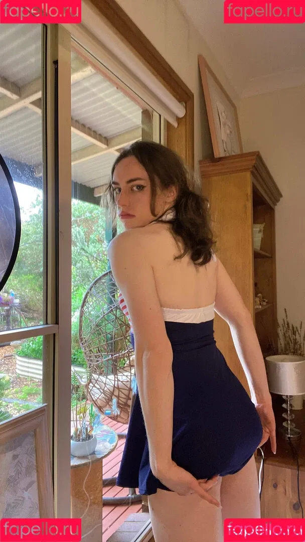 xwhitewrenx Onlyfans Photo Gallery 