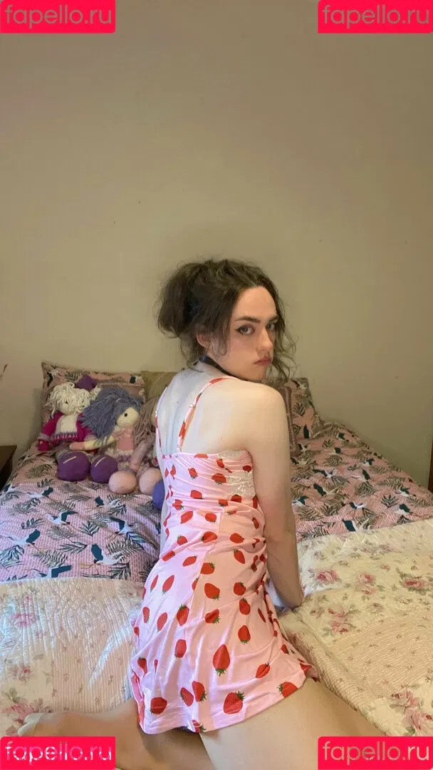 xwhitewrenx Onlyfans Photo Gallery 