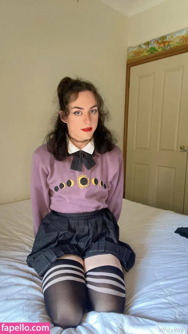 xwhitewrenx Onlyfans Photo Gallery 