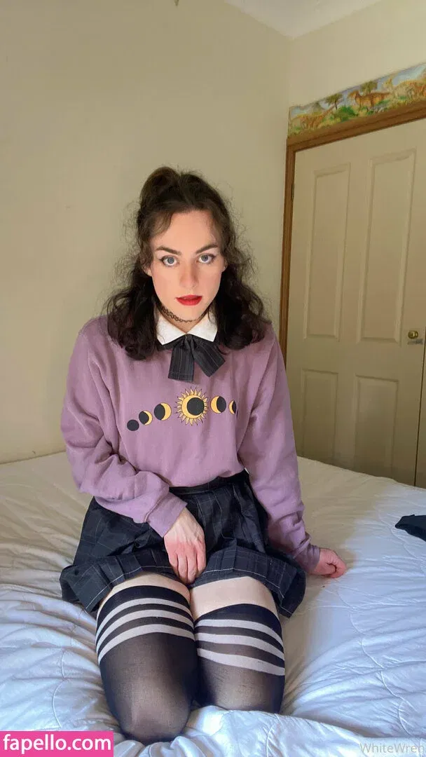 xwhitewrenx Onlyfans Photo Gallery 