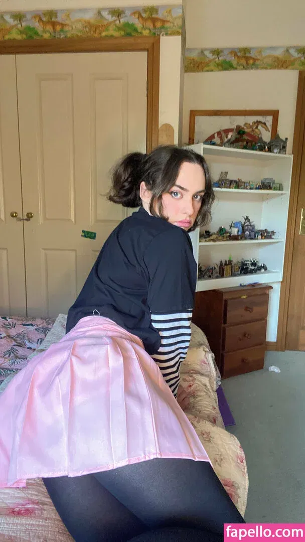 xwhitewrenx Onlyfans Photo Gallery 