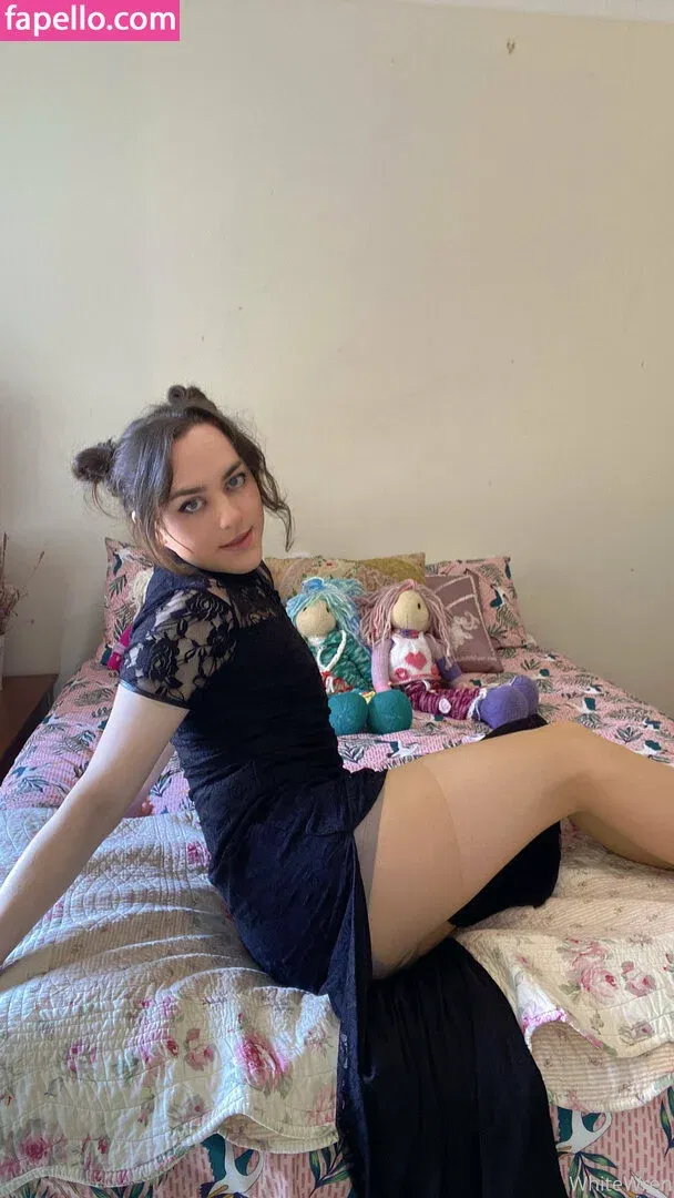 xwhitewrenx Onlyfans Photo Gallery 