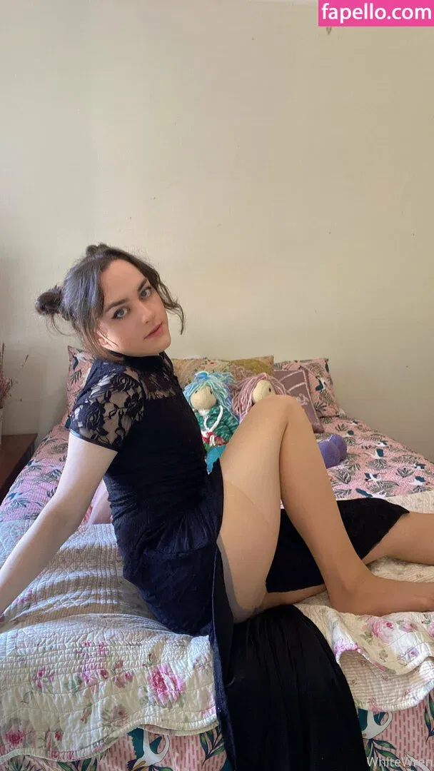 xwhitewrenx Onlyfans Photo Gallery 