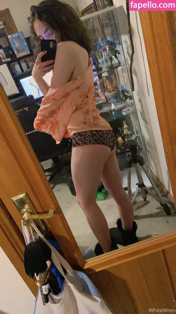 xwhitewrenx Onlyfans Photo Gallery 