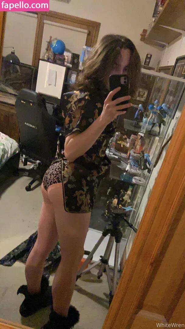 xwhitewrenx Onlyfans Photo Gallery 