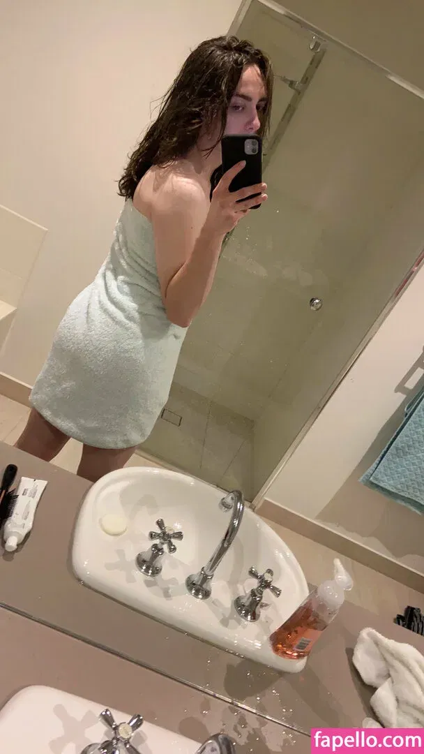 xwhitewrenx Onlyfans Photo Gallery 