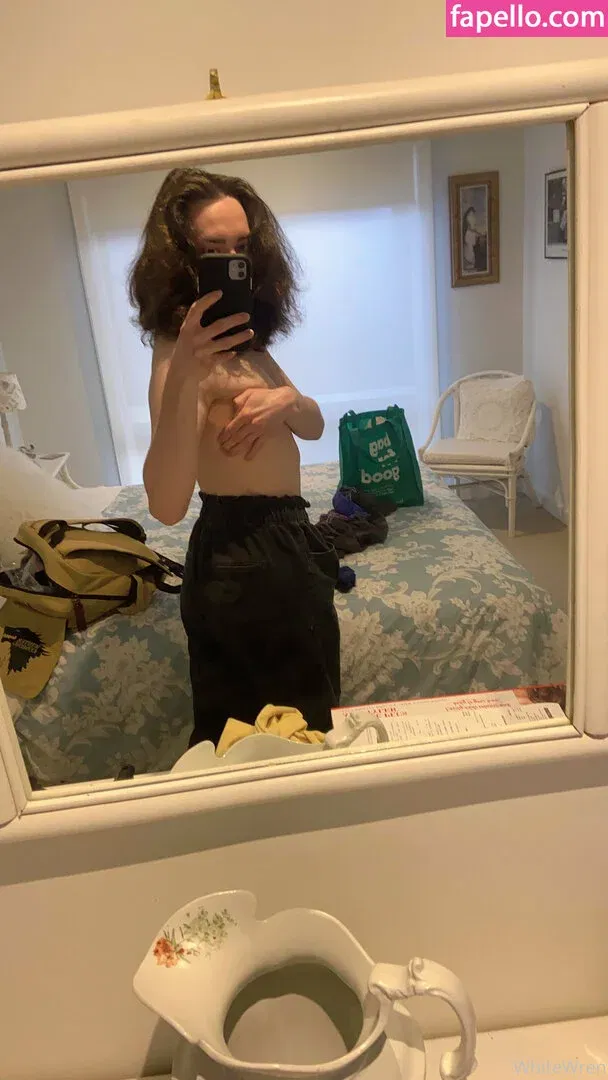 xwhitewrenx Onlyfans Photo Gallery 