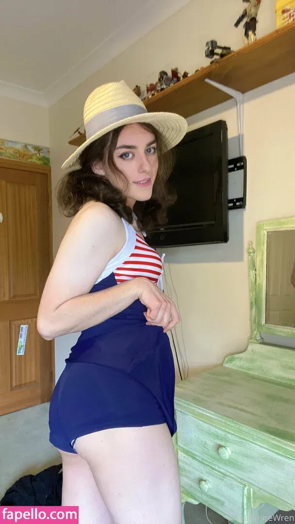 xwhitewrenx Onlyfans Photo Gallery 