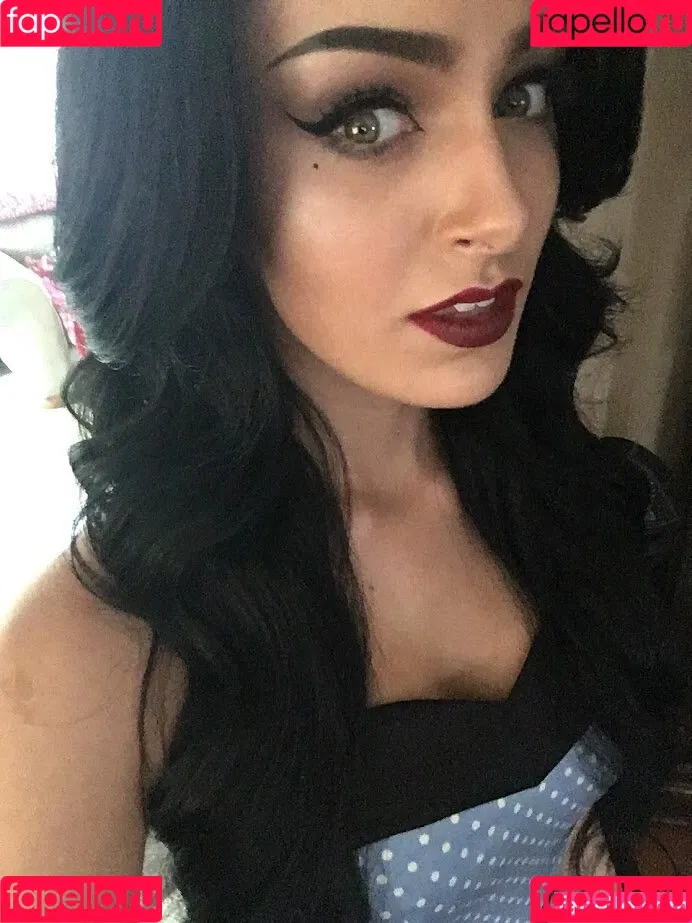 Vixence Onlyfans Photo Gallery 