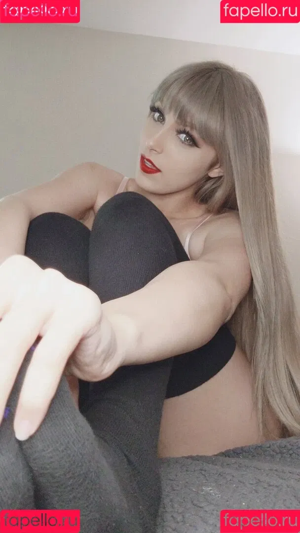Vixence Onlyfans Photo Gallery 