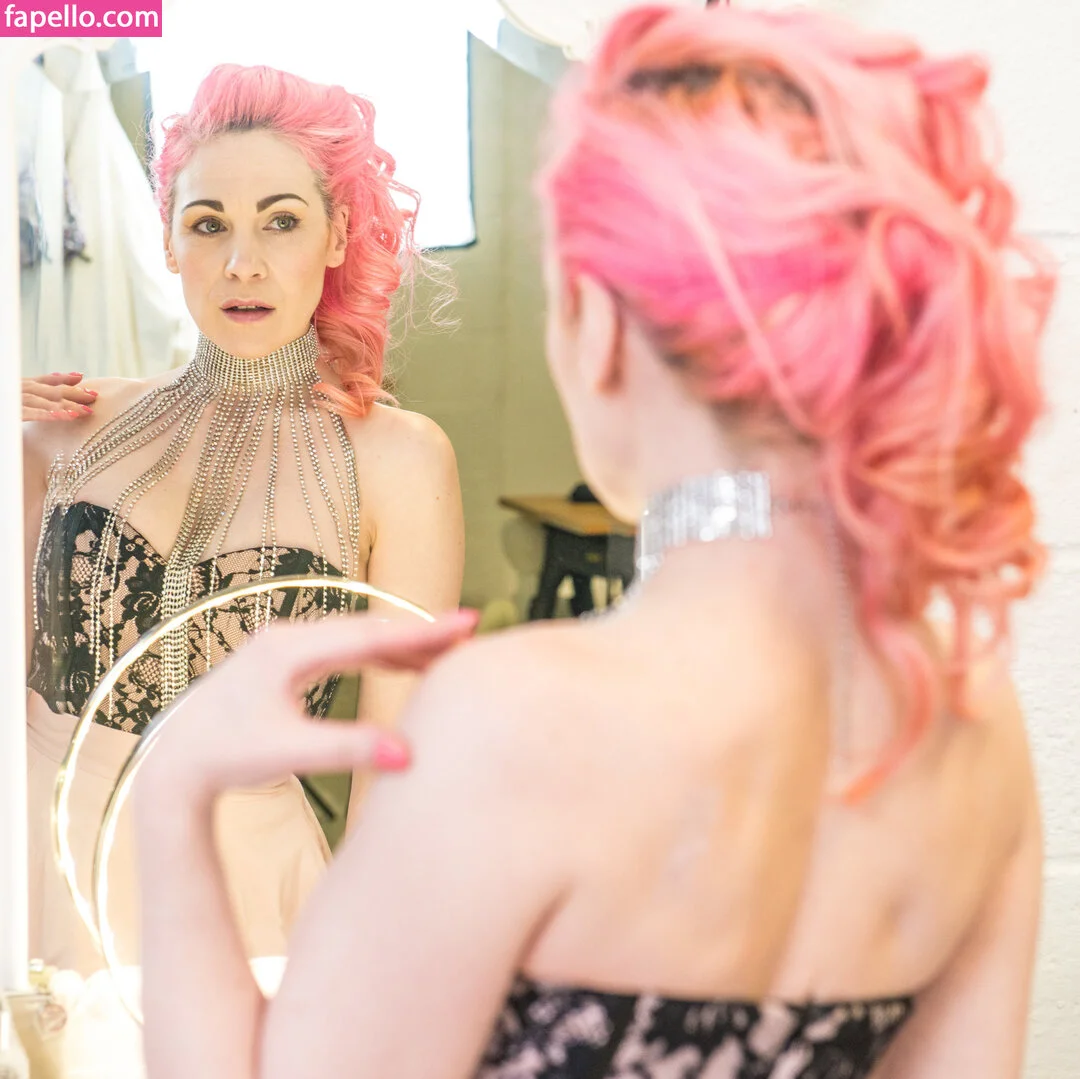 bombchel Onlyfans Photo Gallery 