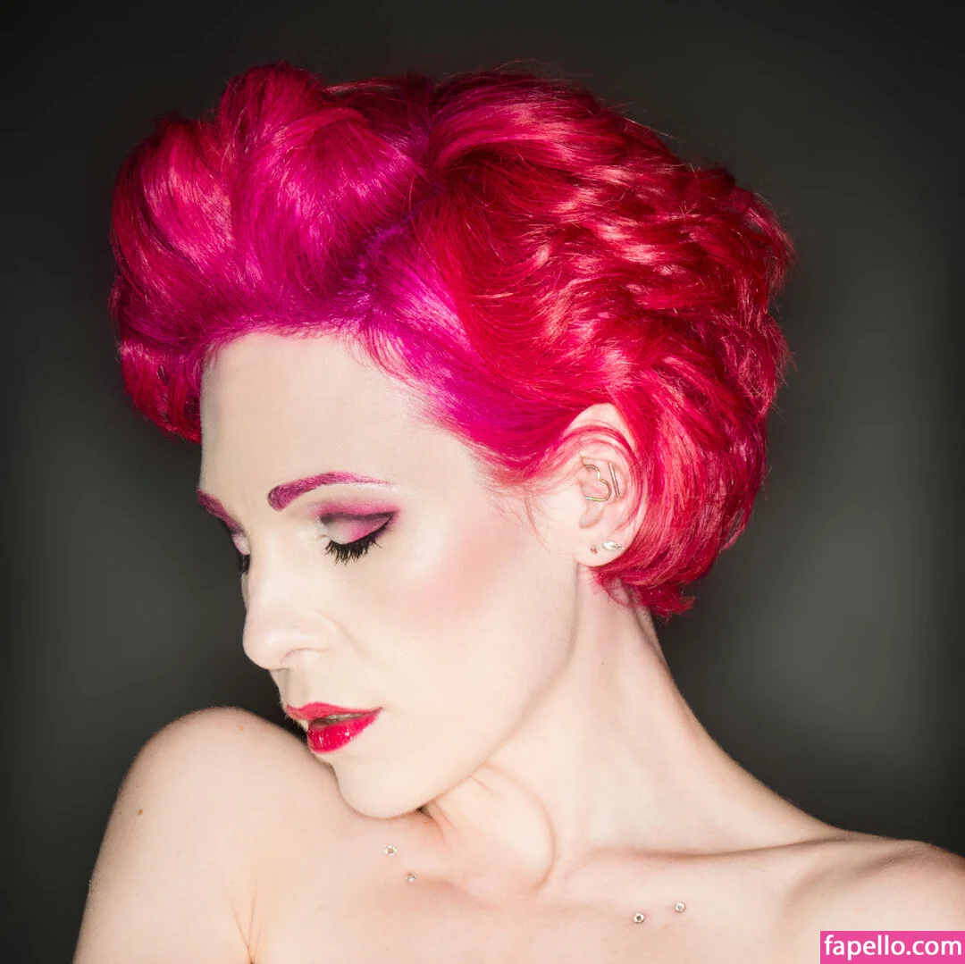 bombchel Onlyfans Photo Gallery 