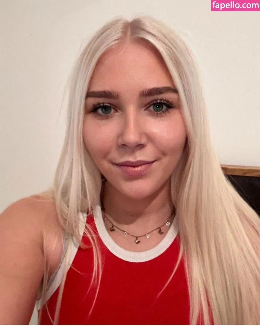 happynuudel Onlyfans Photo Gallery 