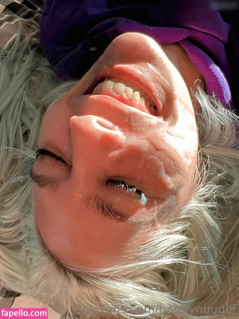happynuudel Onlyfans Photo Gallery 