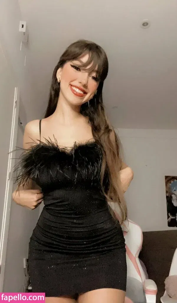 Diva Bhady Onlyfans Photo Gallery 