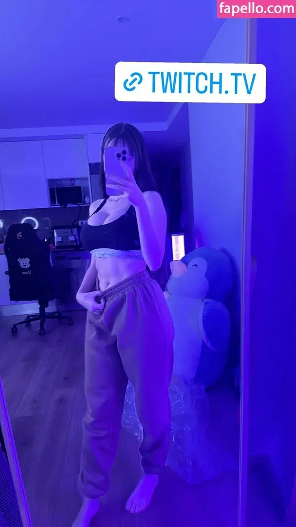 Ishaamk.mk Onlyfans Photo Gallery 