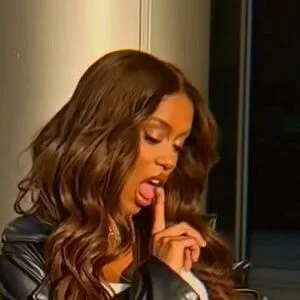 MC Rebecca Onlyfans Photo Gallery 