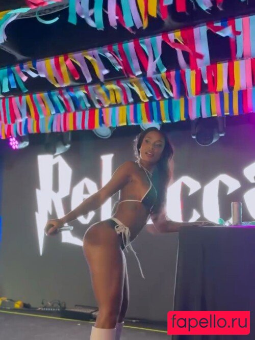 MC Rebecca Nude Onlyfans Photo 23