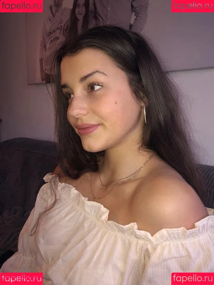 Anna Pinna Onlyfans Photo Gallery 