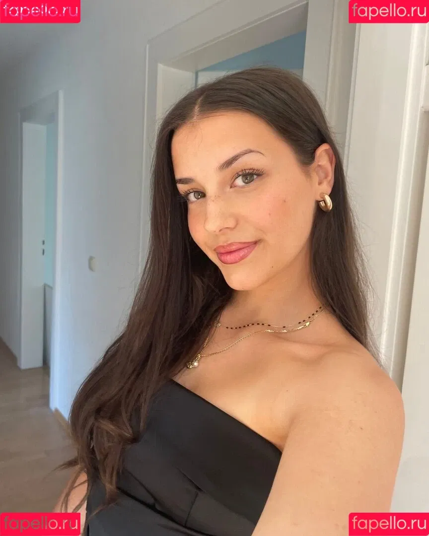 Anna Pinna Onlyfans Photo Gallery 