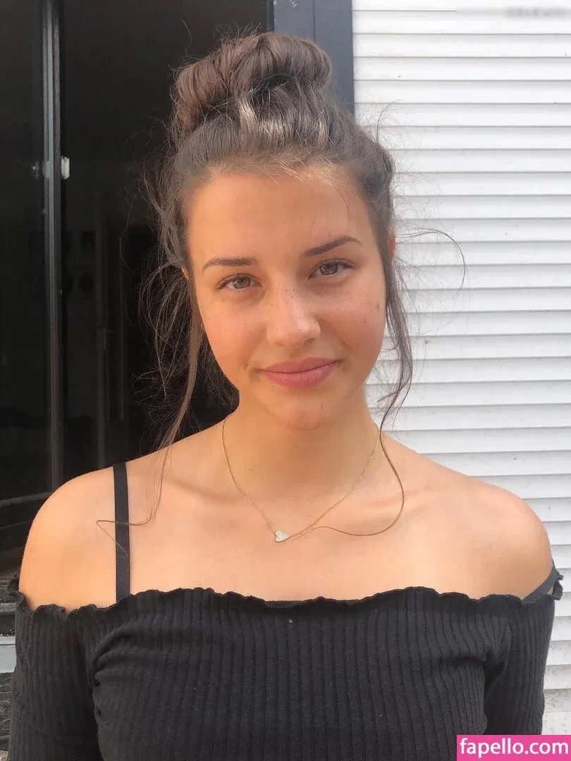 Anna Pinna Onlyfans Photo Gallery 