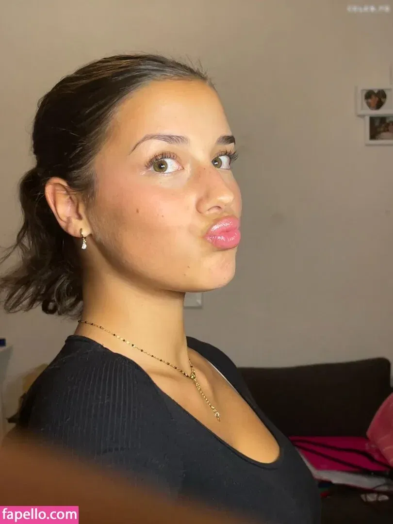 Anna Pinna Onlyfans Photo Gallery 