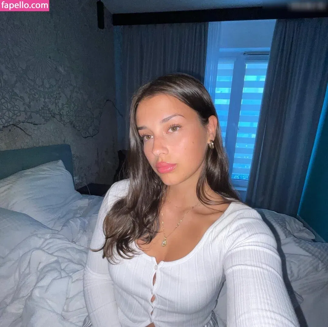 Anna Pinna Onlyfans Photo Gallery 