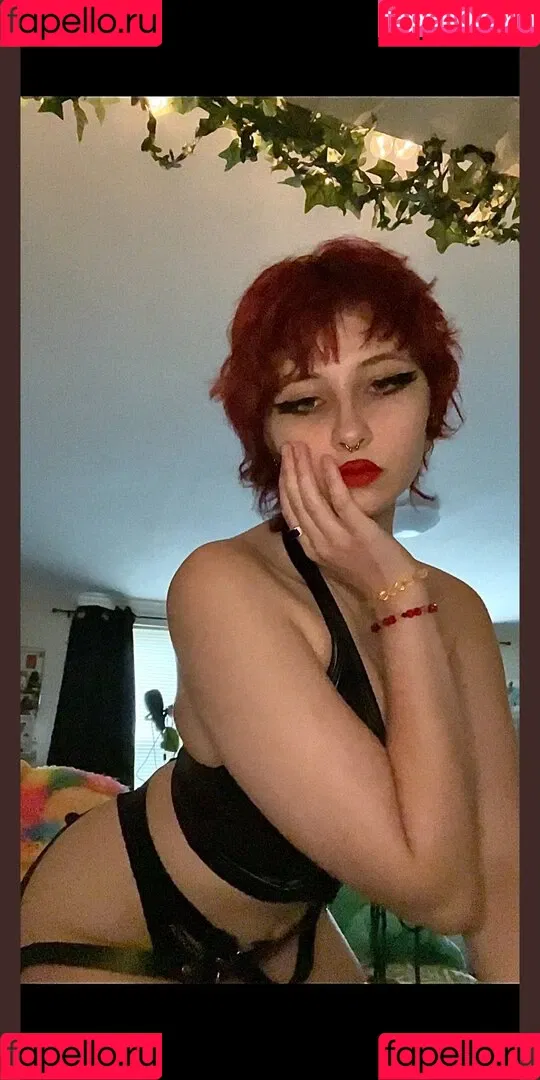 MothGardener Onlyfans Photo Gallery 