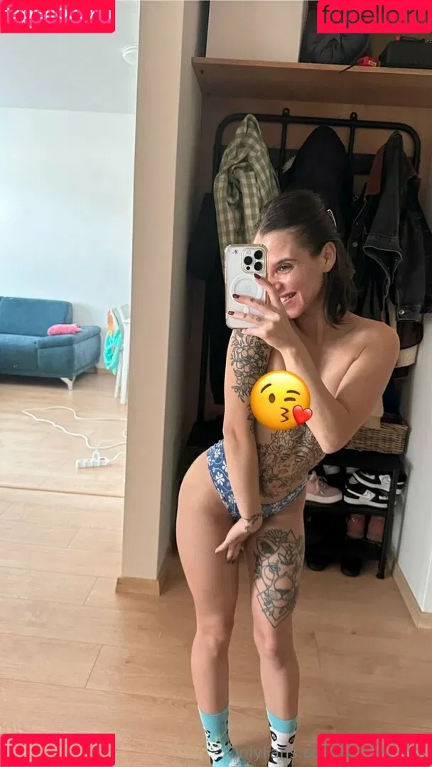 sweetemm Onlyfans Photo Gallery 