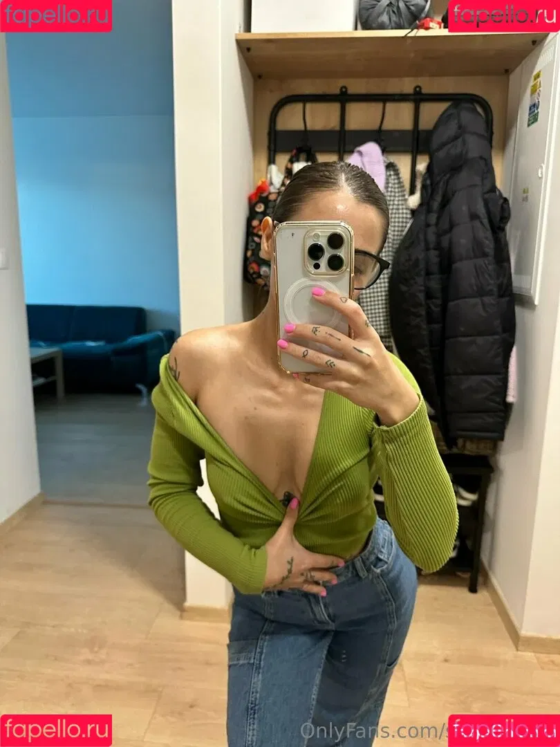 sweetemm Onlyfans Photo Gallery 