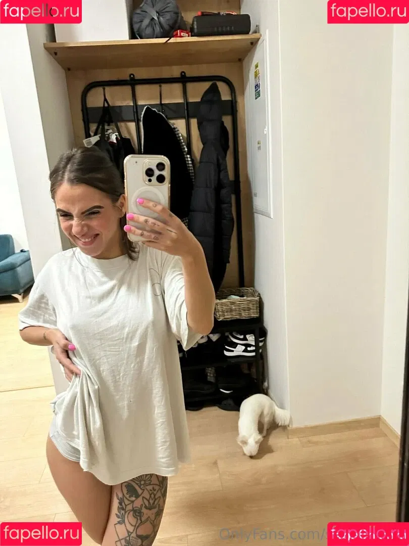 sweetemm Onlyfans Photo Gallery 