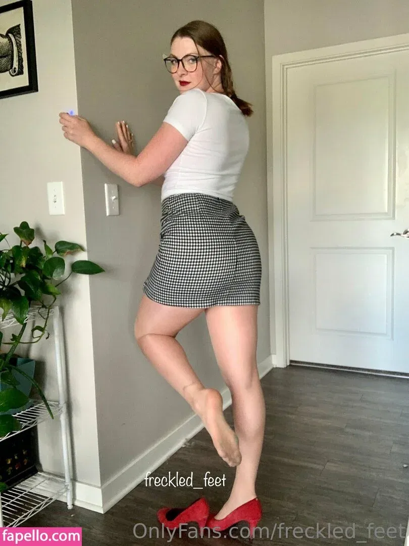 freckled_feet Onlyfans Photo Gallery 