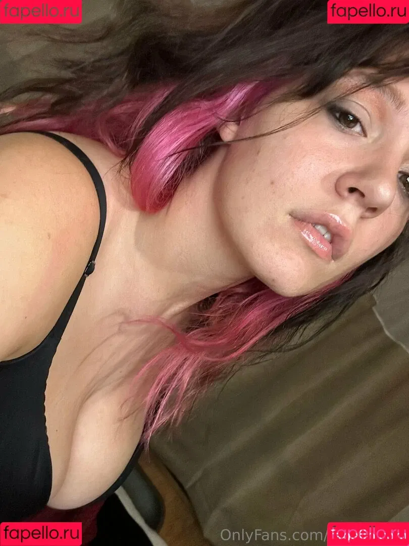 zoeybenzz Onlyfans Photo Gallery 