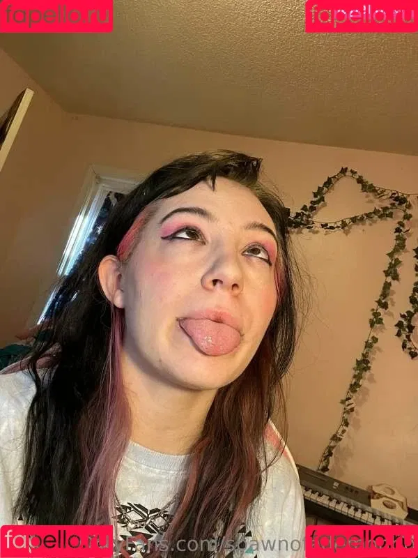 zoeybenzz Onlyfans Photo Gallery 