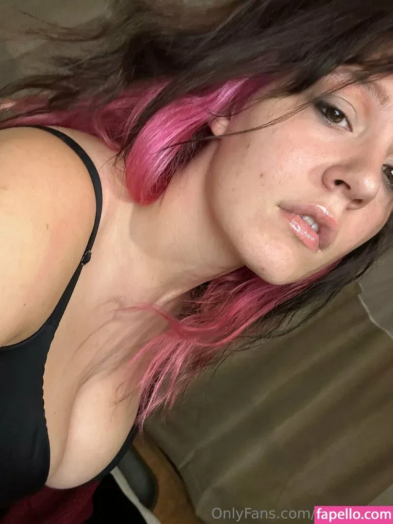 zoeybenzz Onlyfans Photo Gallery 