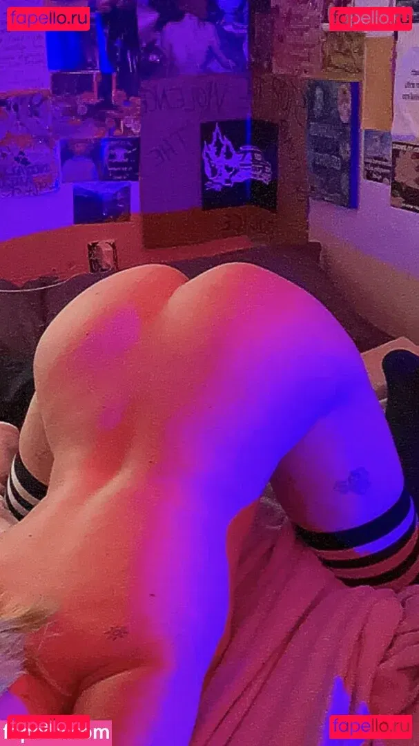 W33dhead Onlyfans Photo Gallery 