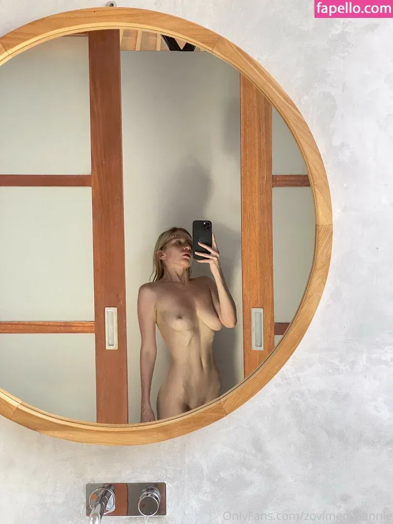 Zovimenyaannie Onlyfans Photo Gallery 