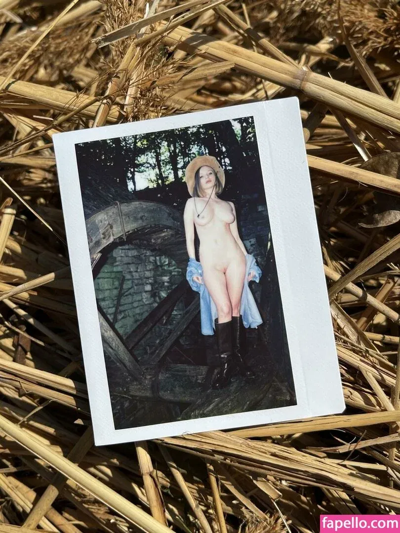 Zovimenyaannie Onlyfans Photo Gallery 