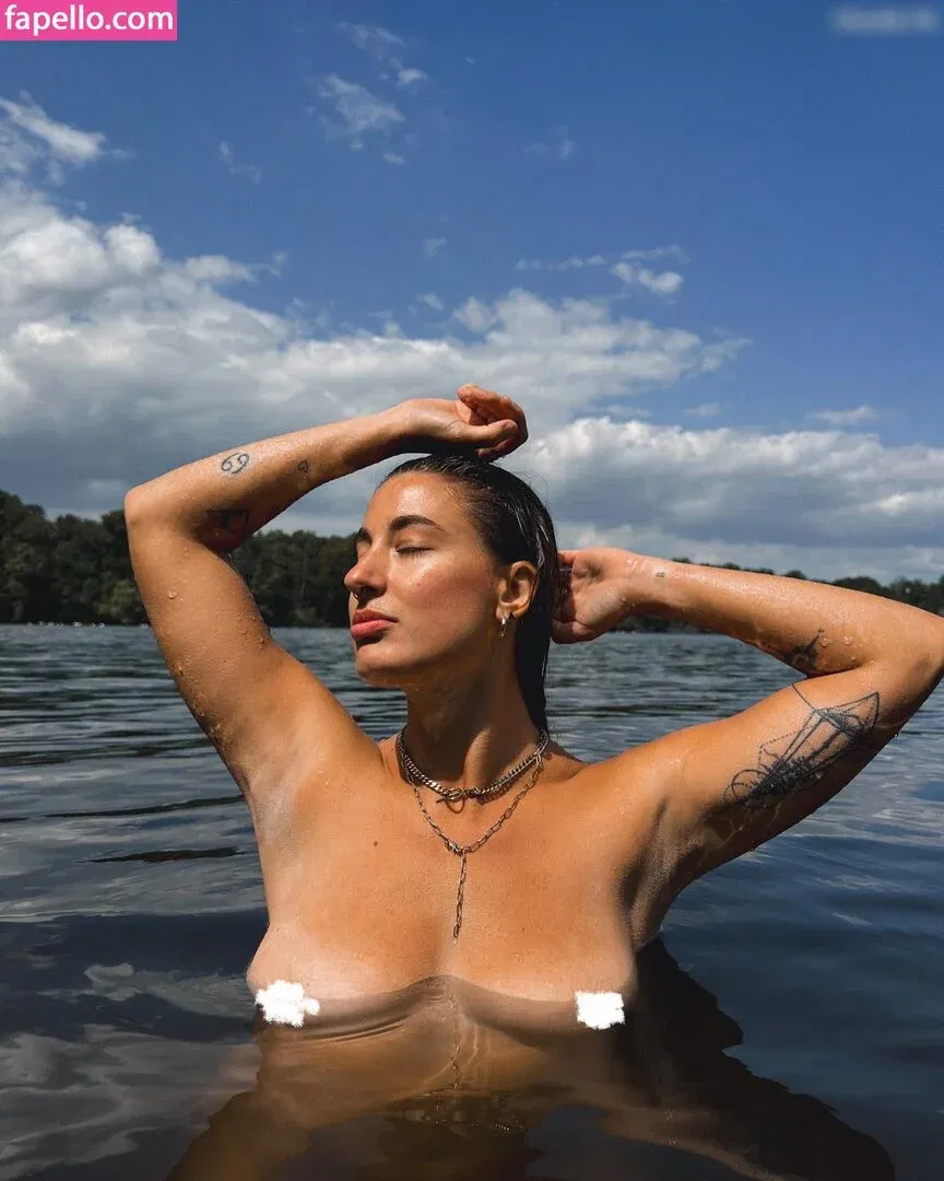 Julia Sophie Onlyfans Photo Gallery 