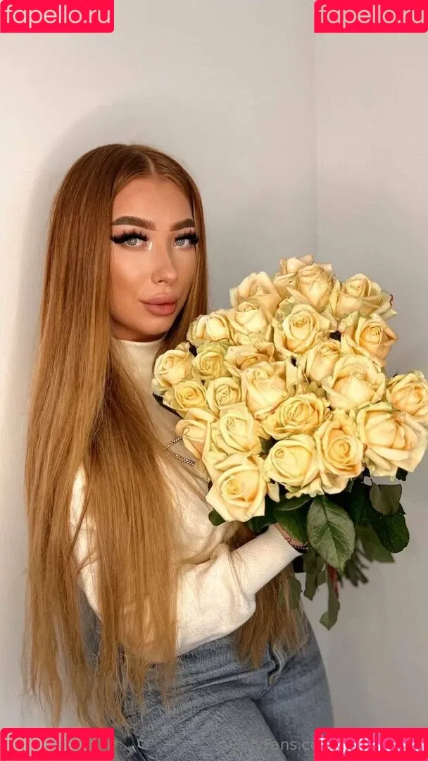 ya_yasmin Onlyfans Photo Gallery 