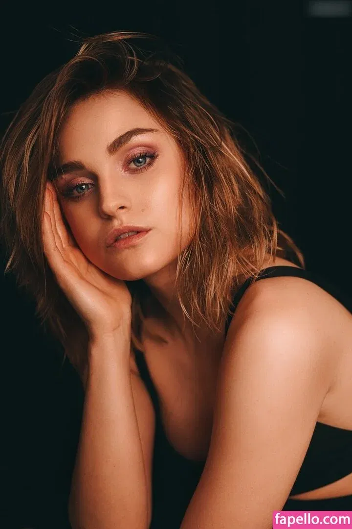 Kim Hirzel Onlyfans Photo Gallery 