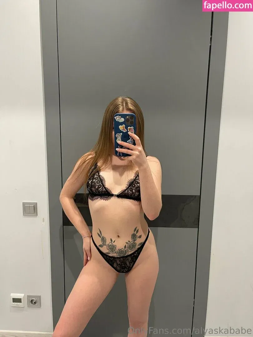 alyaskababe Onlyfans Photo Gallery 