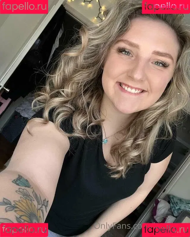 nxtdoorgirlkay Onlyfans Photo Gallery 