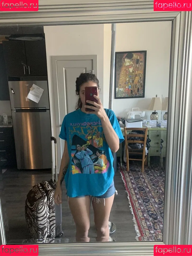 Allie Onlyfans Photo Gallery 