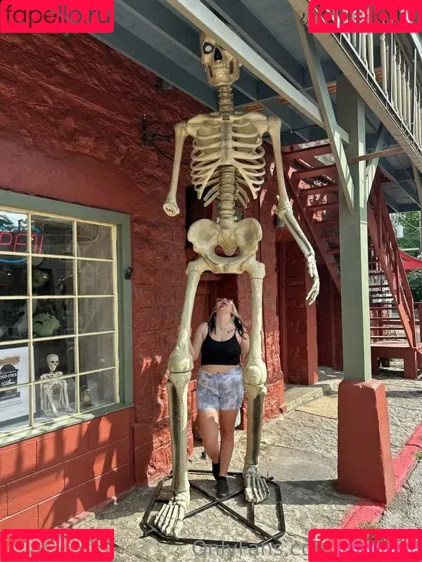 Allie Onlyfans Photo Gallery 