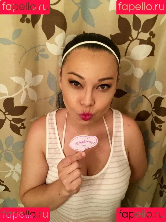 Molly Songbird Onlyfans Photo Gallery 