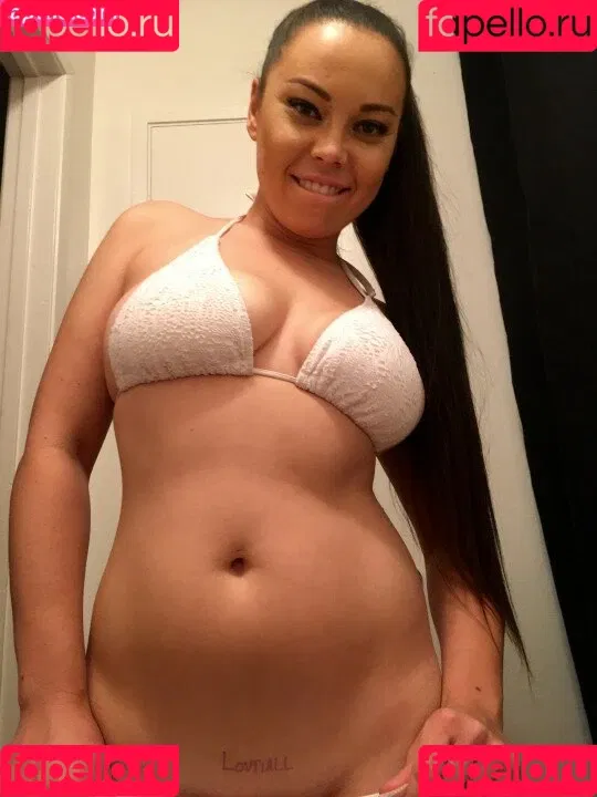 Molly Songbird Onlyfans Photo Gallery 